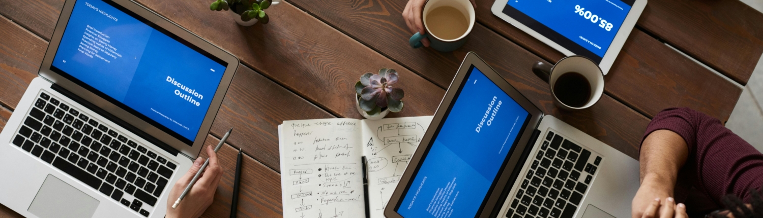 pexels-fauxels-3183190